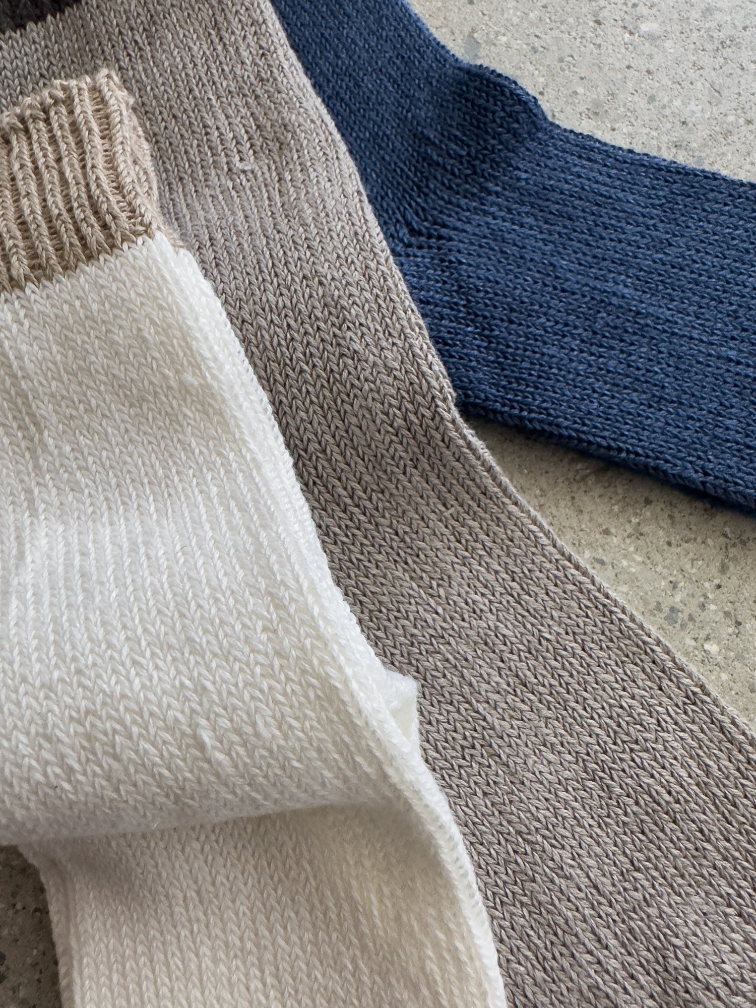 Linen Two-Toned Socks