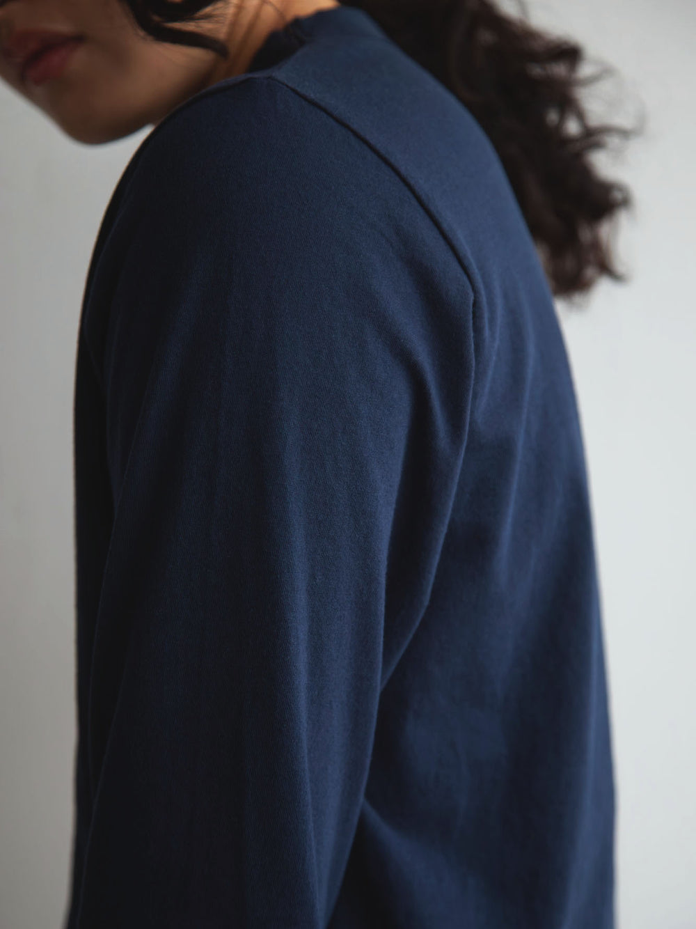Long Sleeve T-Shirt – Navy
