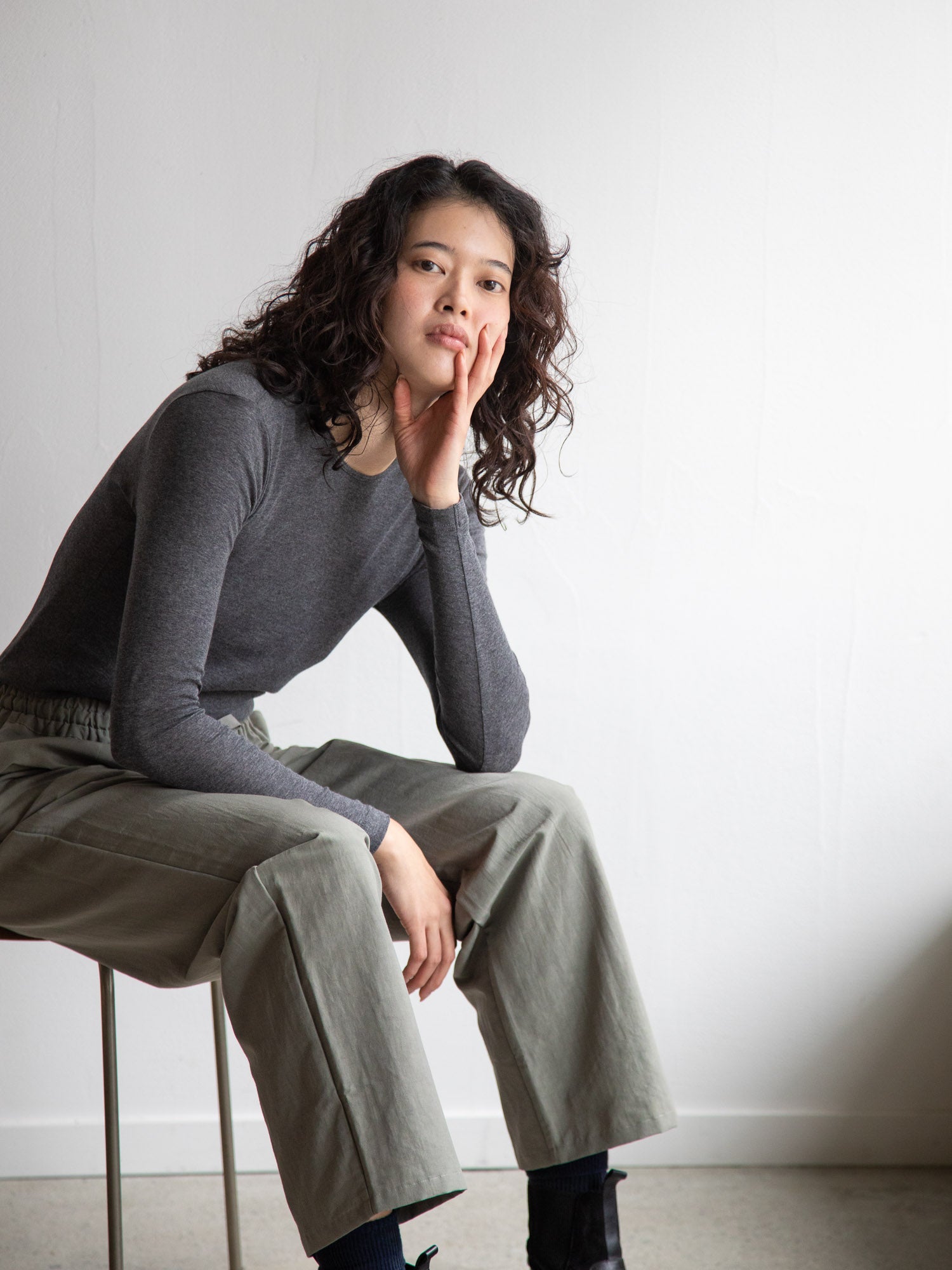 Thin Cotton Crewneck Shirt - Charcoal