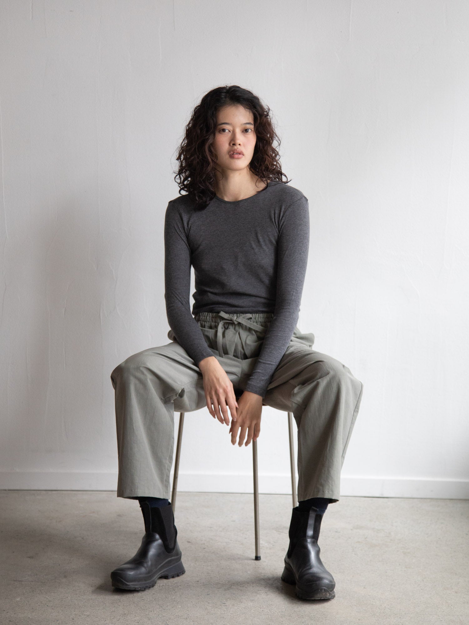 Thin Cotton Crewneck Shirt - Charcoal