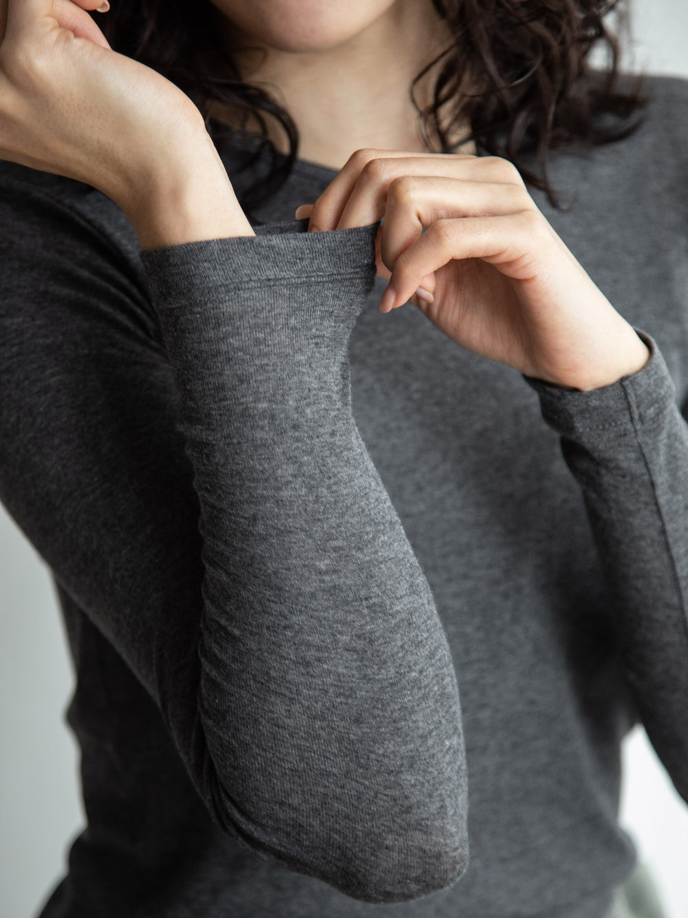 Thin Cotton Crewneck Shirt - Charcoal