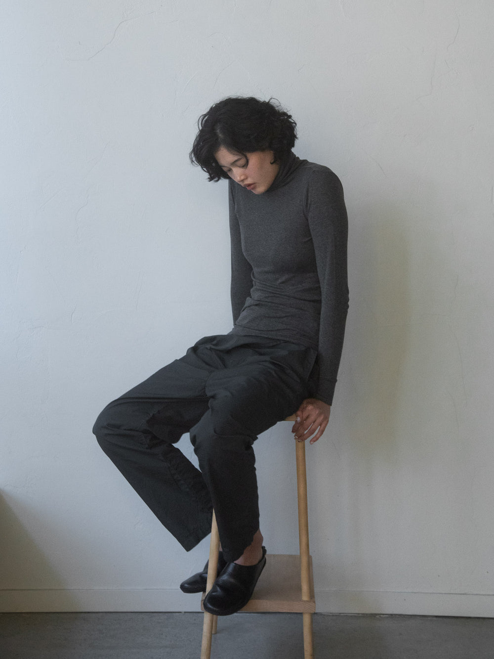 Thin Cotton Turtleneck Shirt - Charcoal