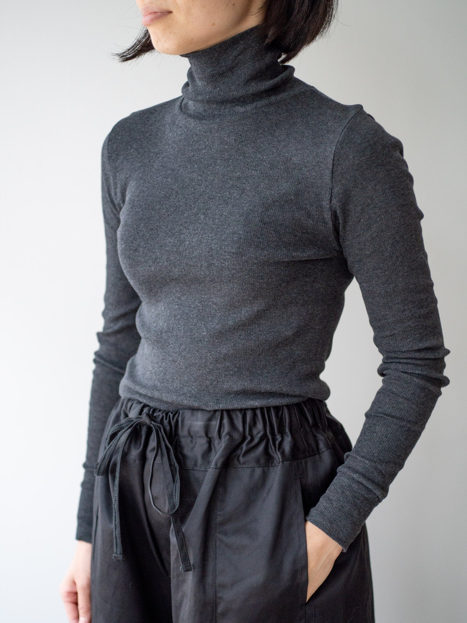 Ribbed sales black turtleneck