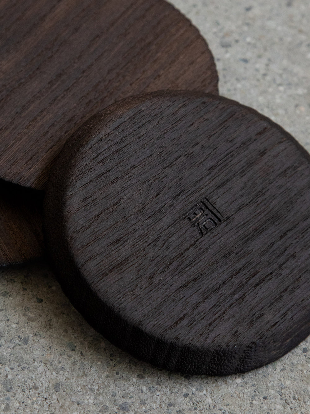 Kiri Wood Round Tray