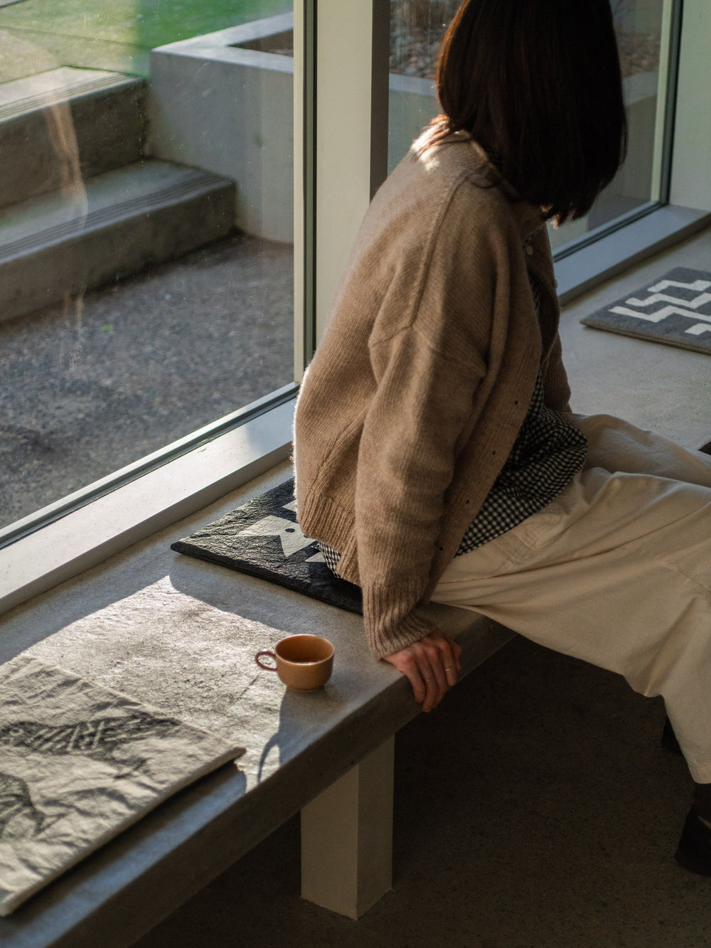 Washi Kakuza Paper Cushion – Design 2 Grey