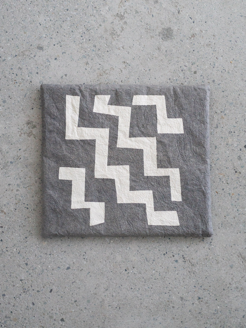 Washi Kakuza Paper Cushion – Design 2 Grey