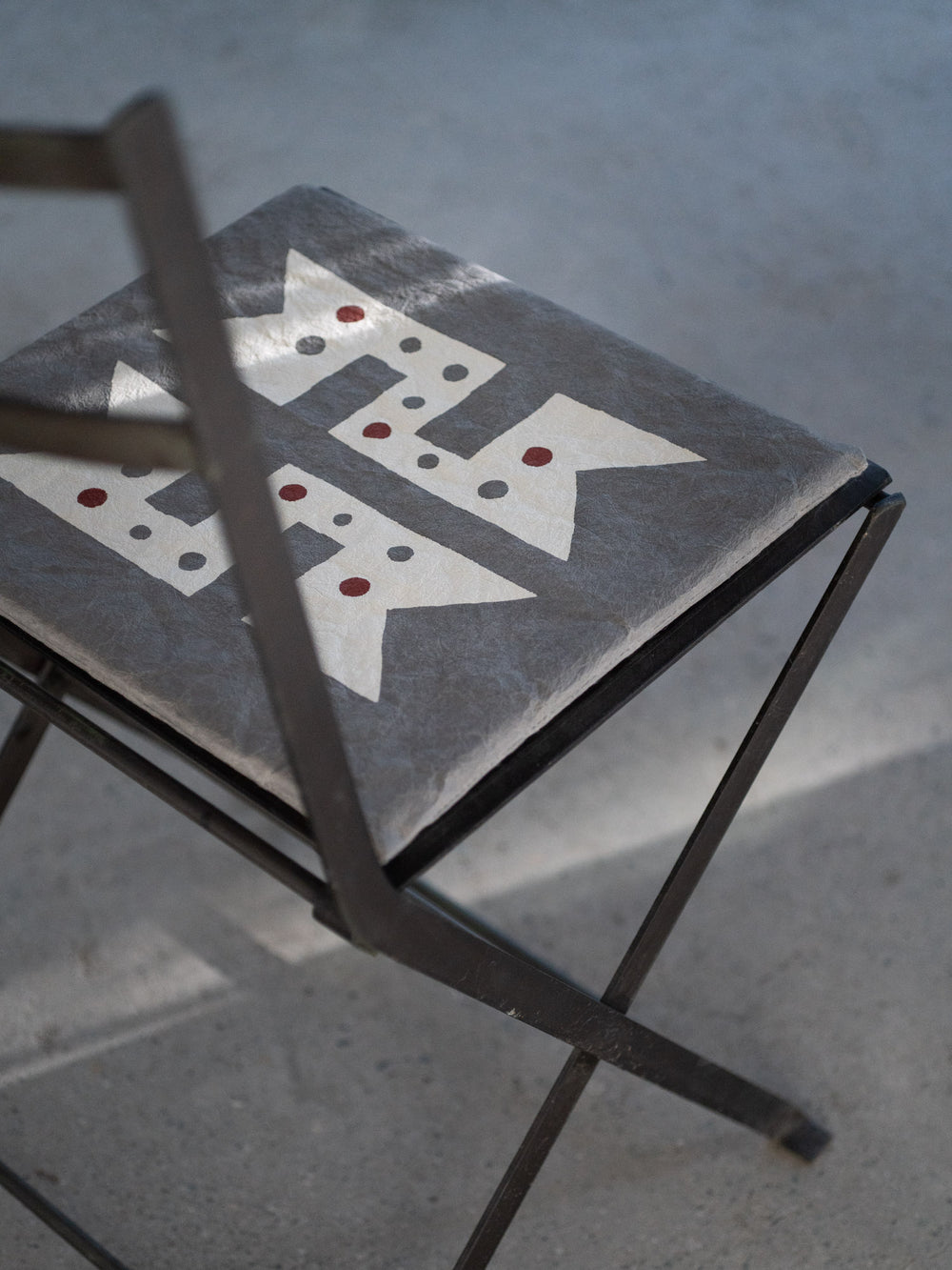 Washi Kakuza Paper Cushion – Design 3 Grey
