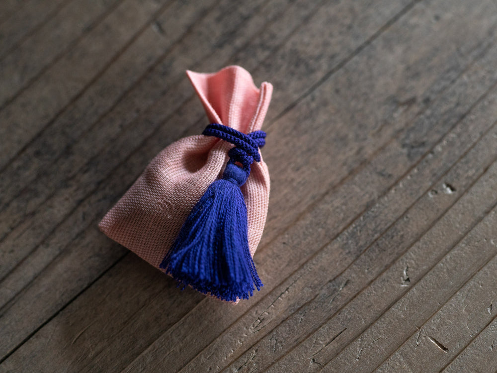 Kungyokudo Incense Sachet – Daigo Cherry Blossom