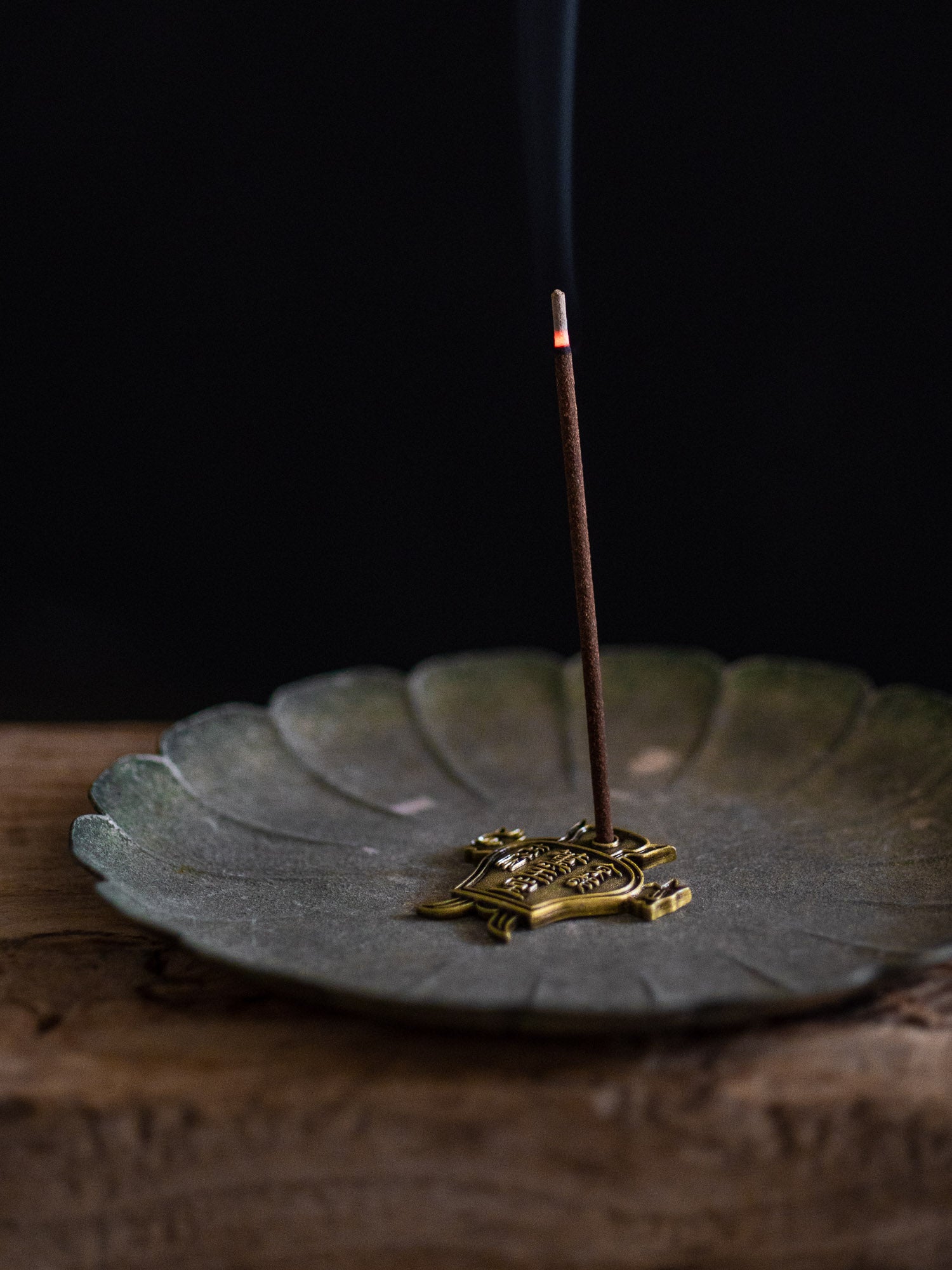 Kungyokudo Incense Holder