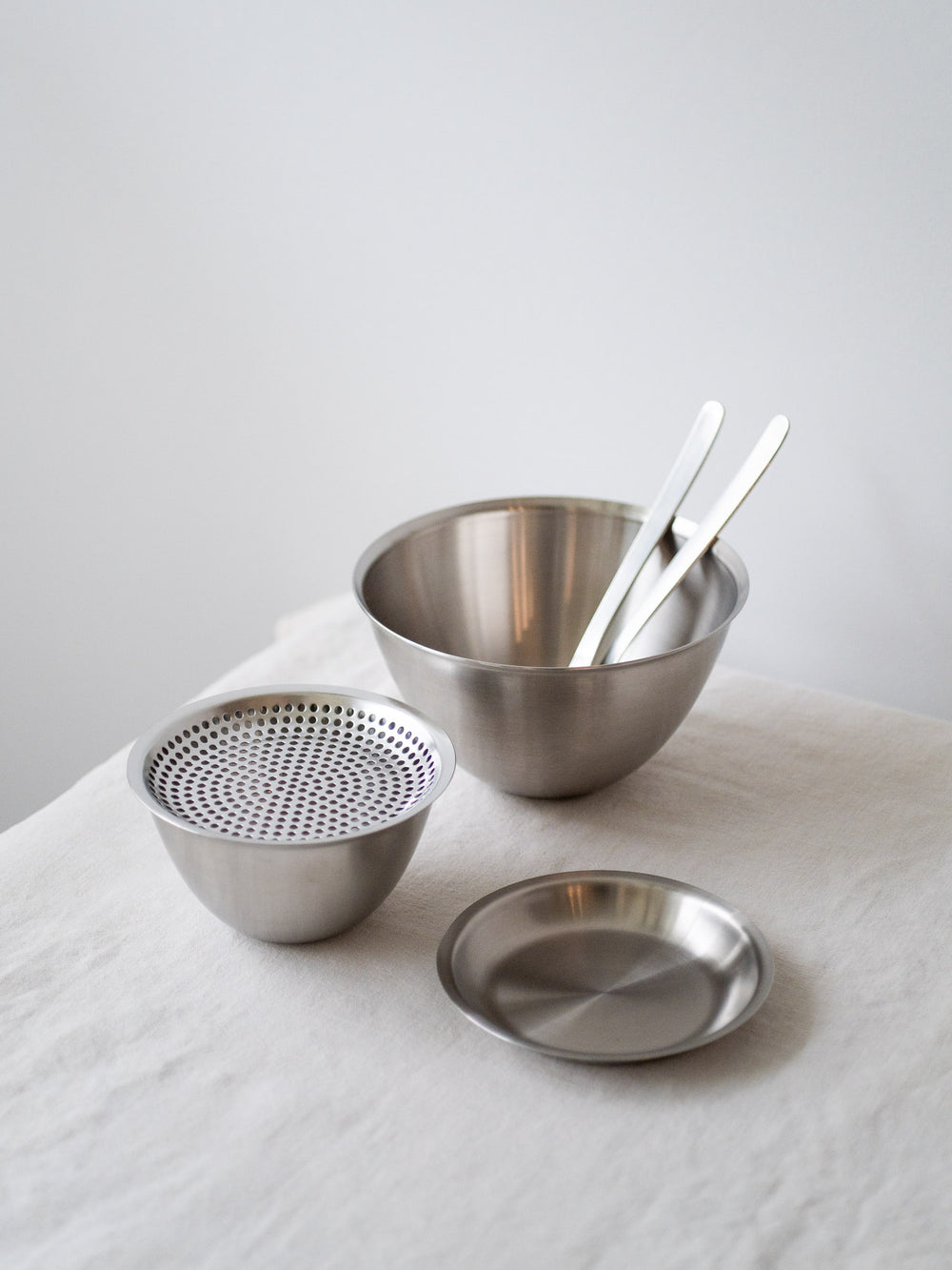 Makanai Stainless Flat Strainer