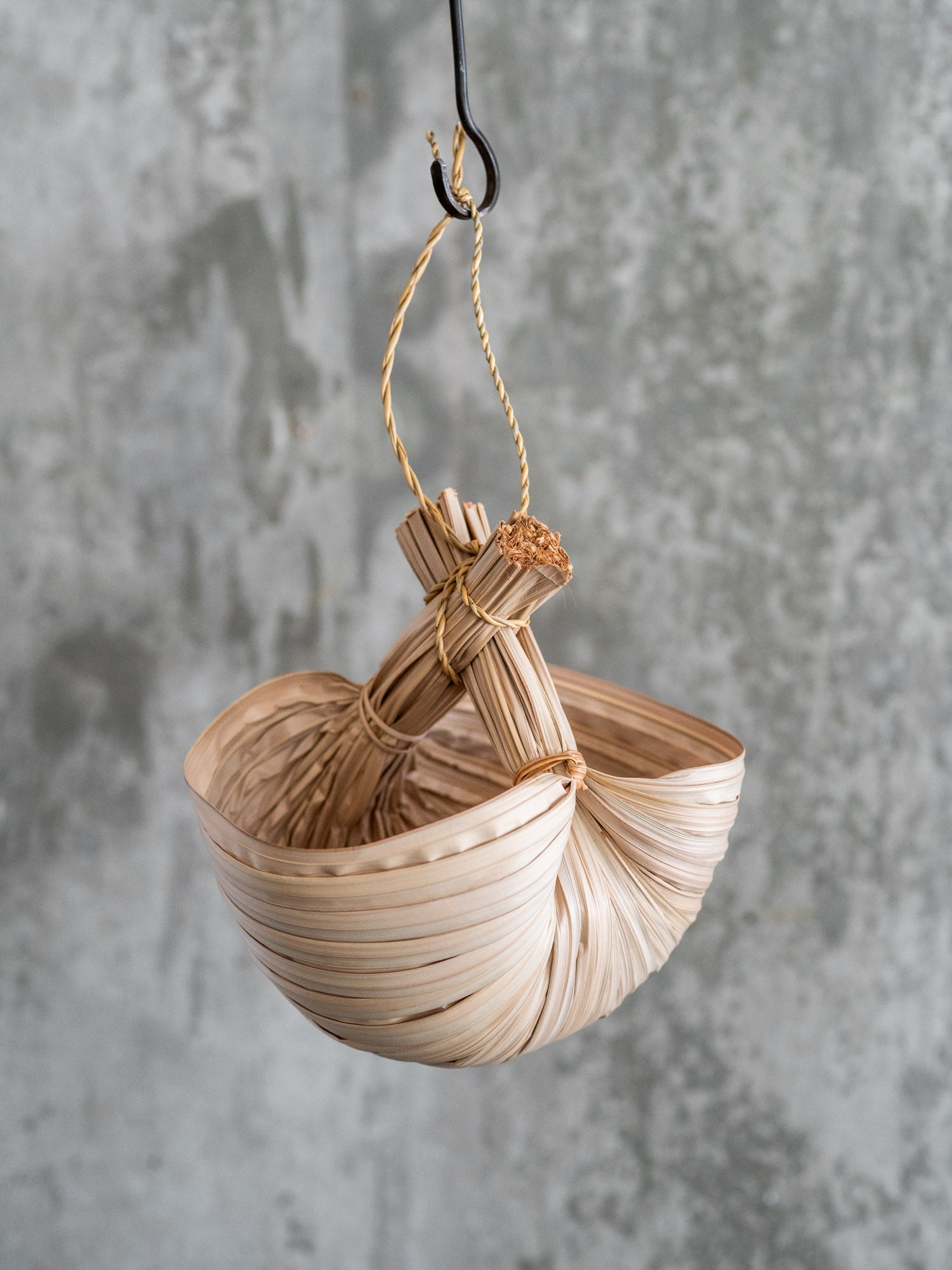 Nipa Hanging Basket