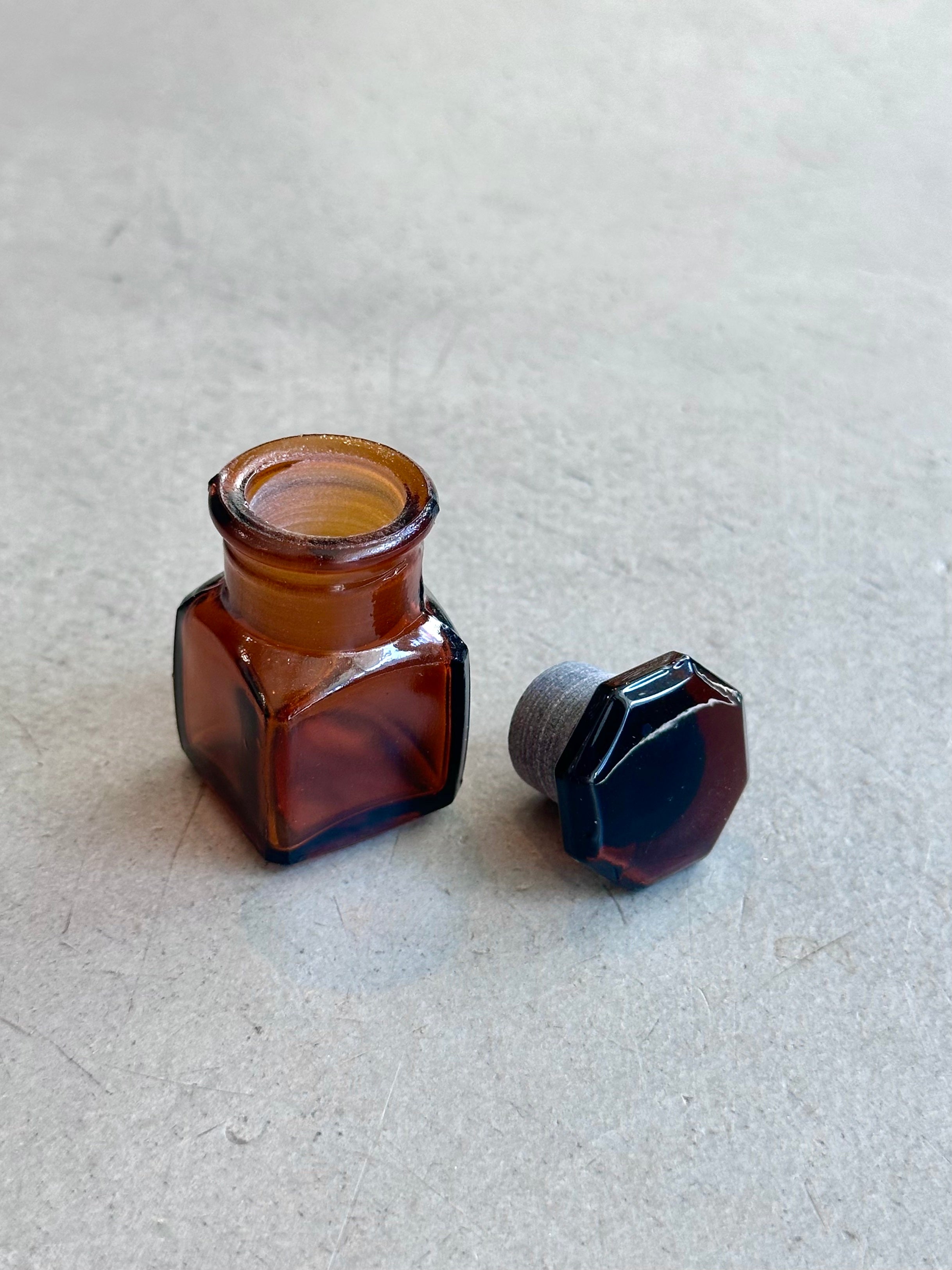 Retro Glass Medicine Bottle – Small
