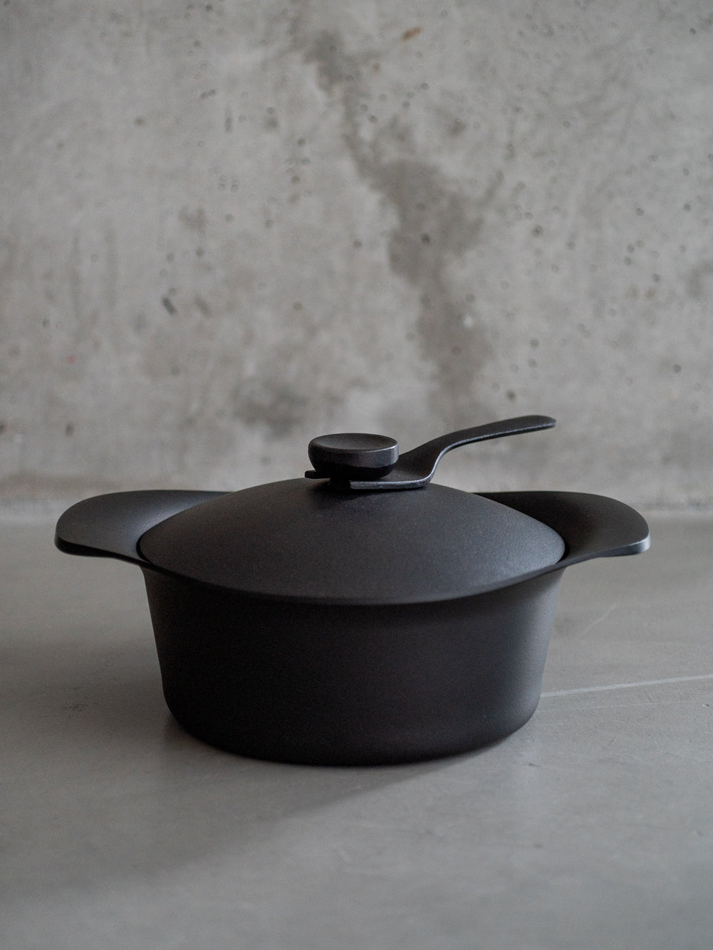 Sori Yanagi Tekki Cast Iron Pot – Deep