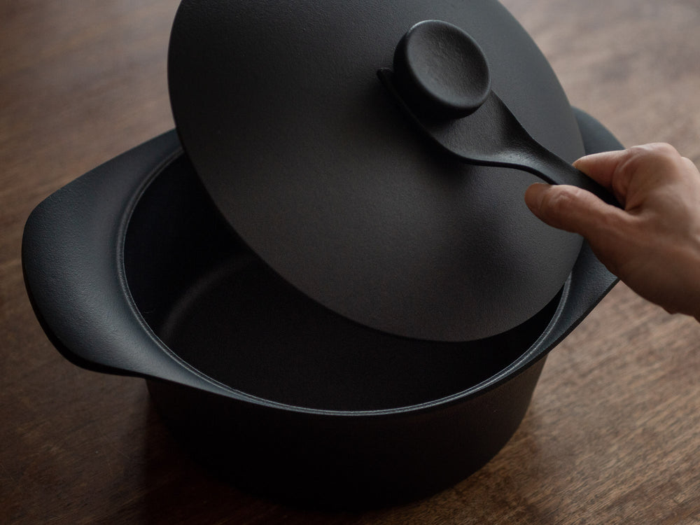 Sori Yanagi Tekki Cast Iron Pot – Deep