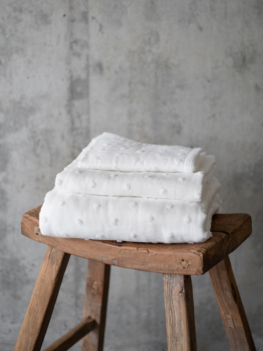 Zero Twist Gauze Dot Towel – White