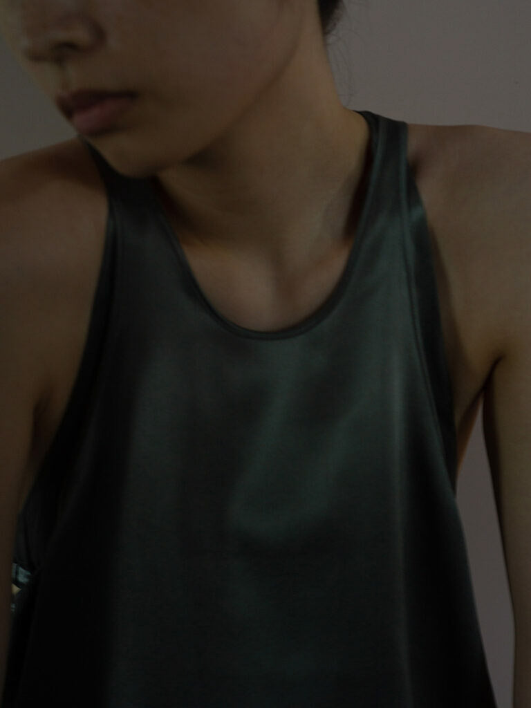 Silk Type-U Tank - Grey