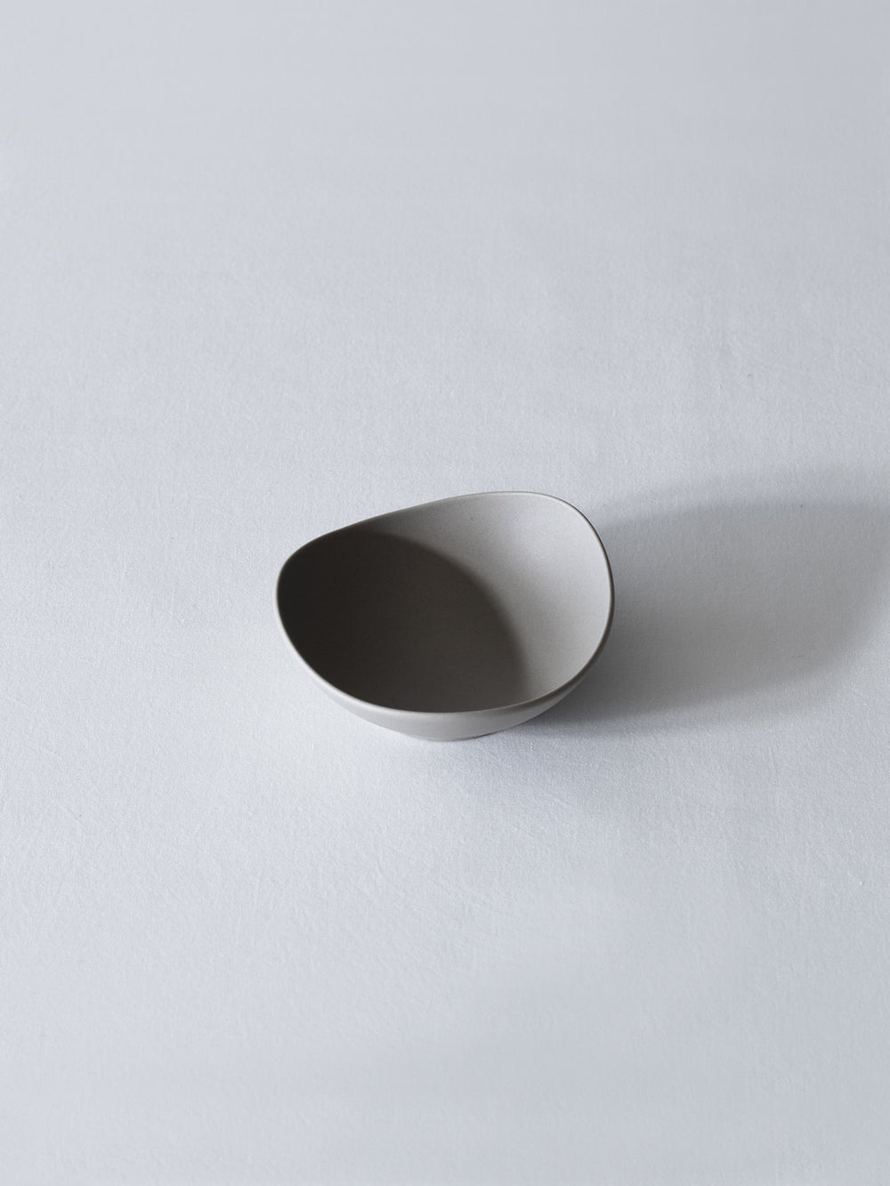 Shionari Plate – Grey