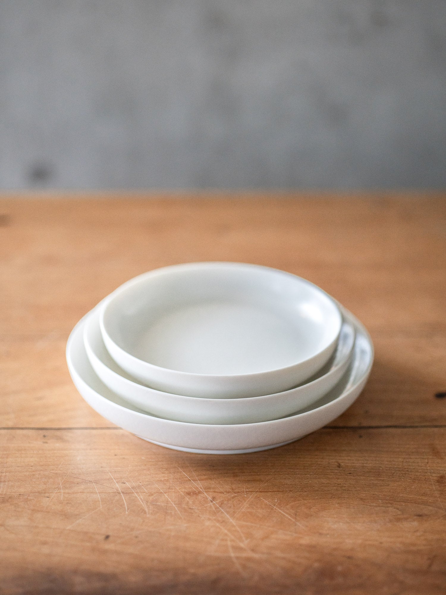 ReIRABO Round Plate – Quiet White